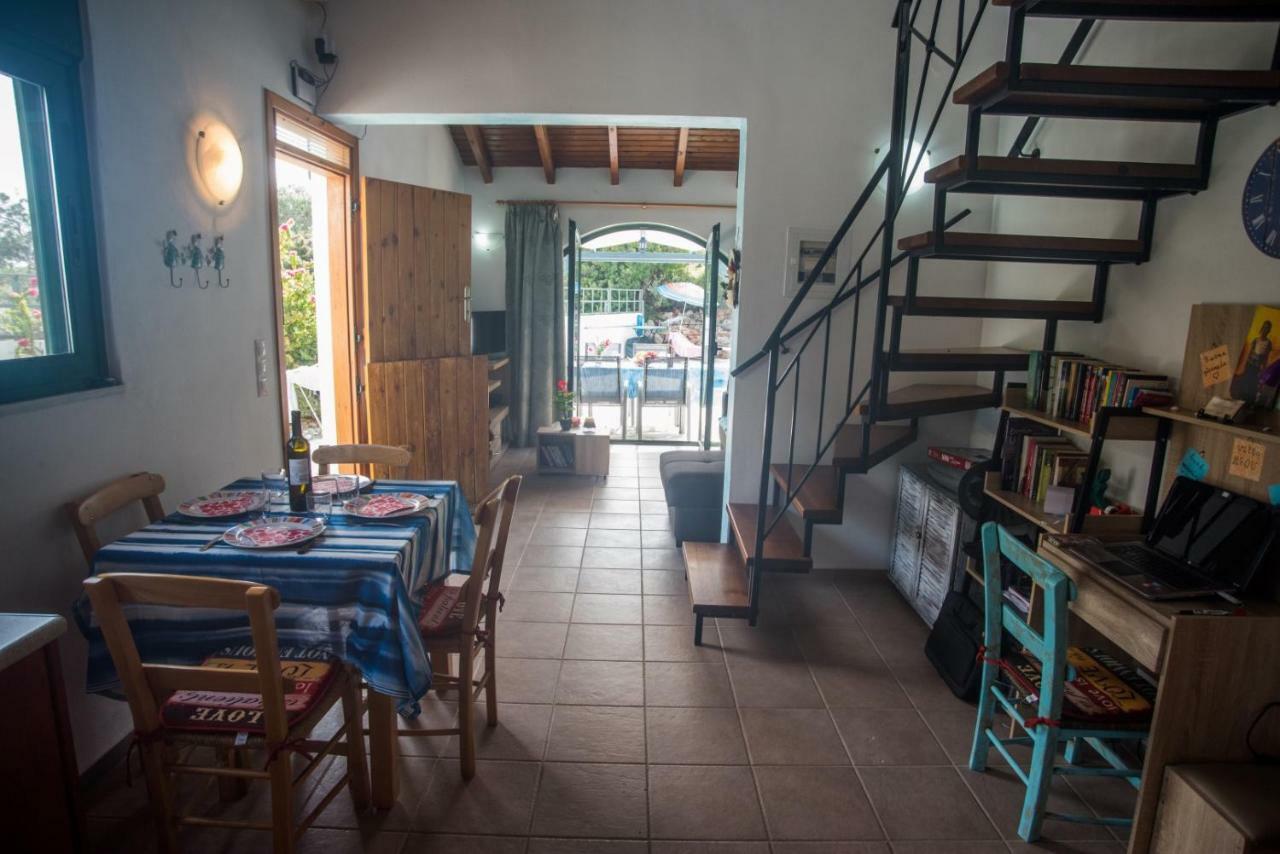 Villa Afou Afrata Bagian luar foto