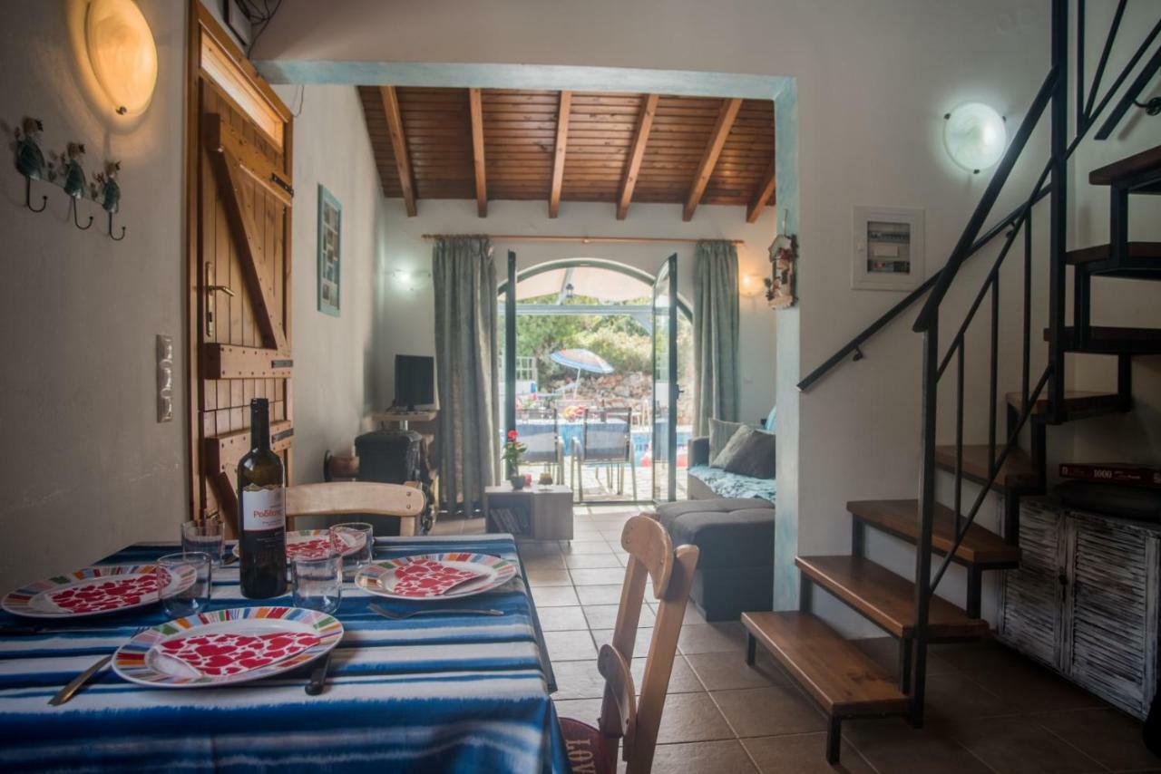 Villa Afou Afrata Bagian luar foto
